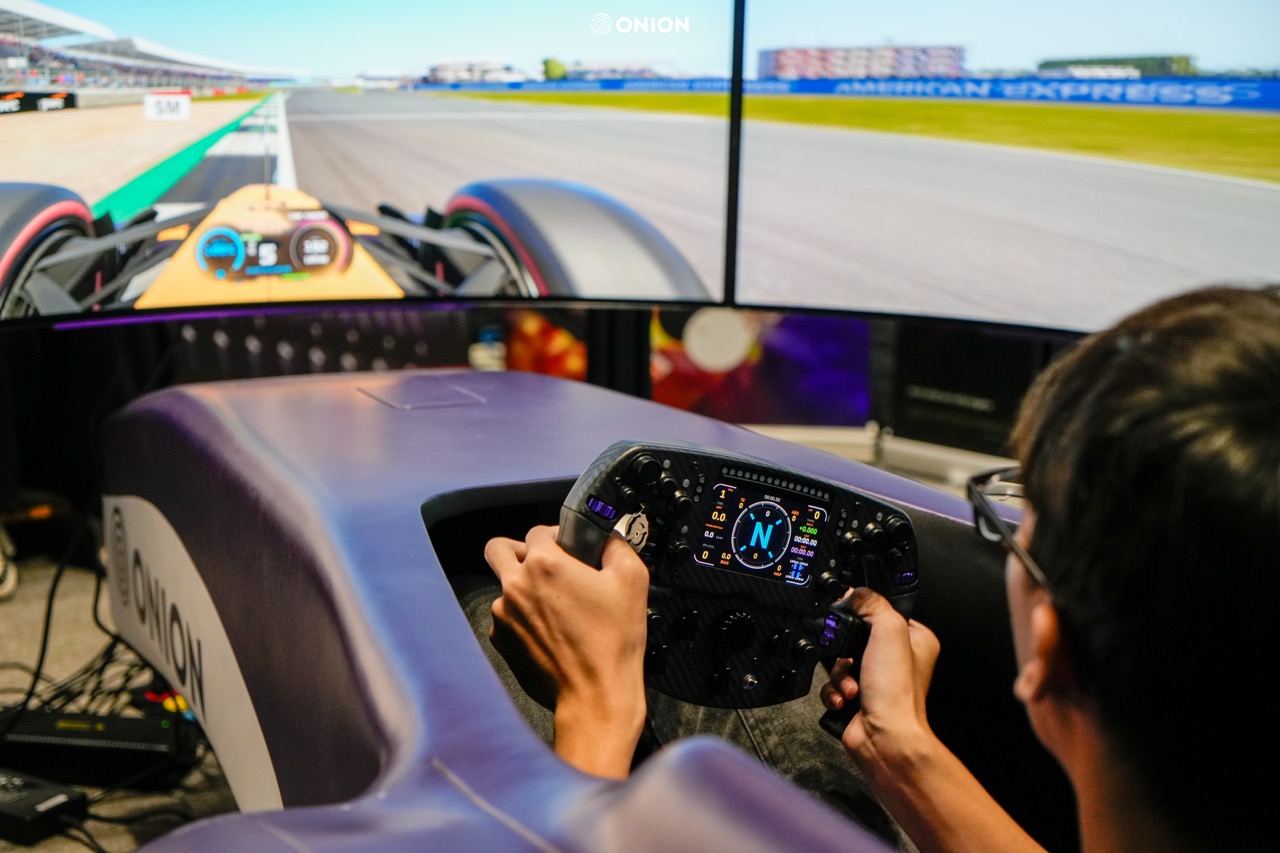 ONION kết hợp cùng LG và Nguyễn Công PC mang trải nghiệm đua F1 đến The Grand Esports 2026